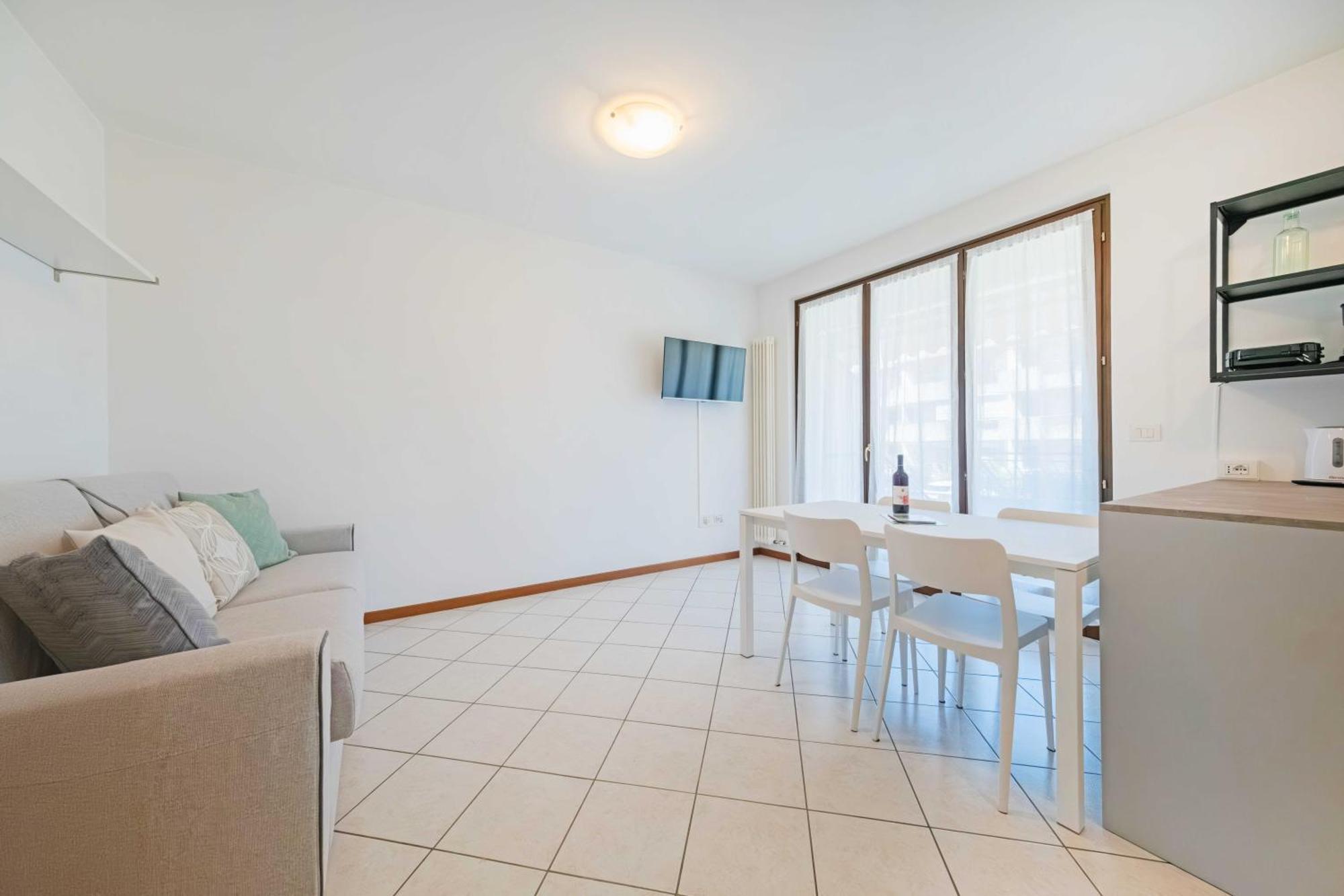 Apartmentsgarda - Residenza Elisabetta 10 Bardolino Zewnętrze zdjęcie